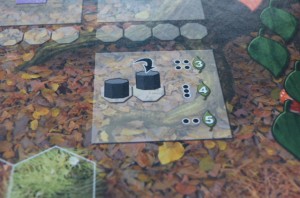 Tiens encore une petite aide de jeu pas piquée des vers... ^^