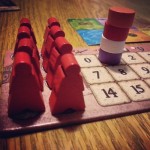 Ces satanés ouvriers tombent toujours de la piste de peuple !