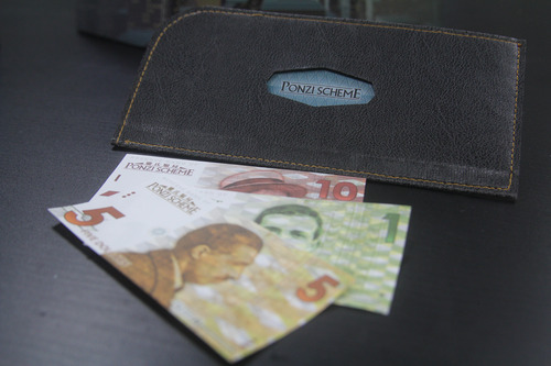 Ponzi_scheme_jeux_de_societe_Ludovox (2)