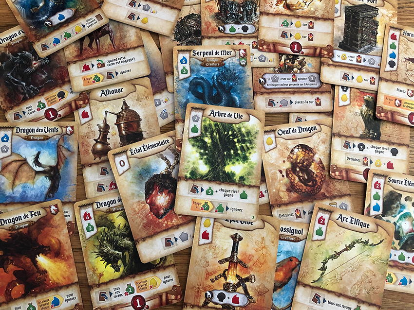 res-arcana-ludovox-jeu-de-societe-cartes-artefacts