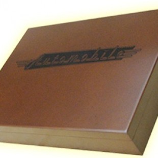 Automobile – Deluxe