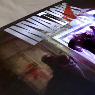 Open the box : Invazions