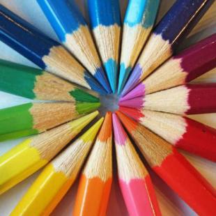 Jeu et pédagogie ou pédagogie par le jeu : pourquoi il faut jouer toute l’année en classe (et ailleurs)