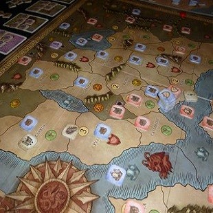 Mythotopia : duel, gloire et conquête (parfois interminable) !