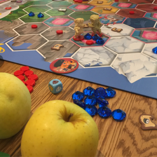 My Little Scythe : croquez la pomme de discorde en famille