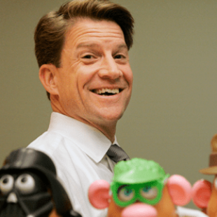 Brian Goldner, le PDG d&rsquo;Hasbro, décédé à 58 ans